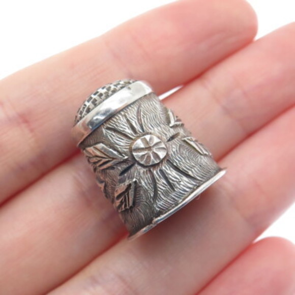 Jewelry - 925 Sterling Silver Antique Mexico Floral Oxidized Sewing Thimble